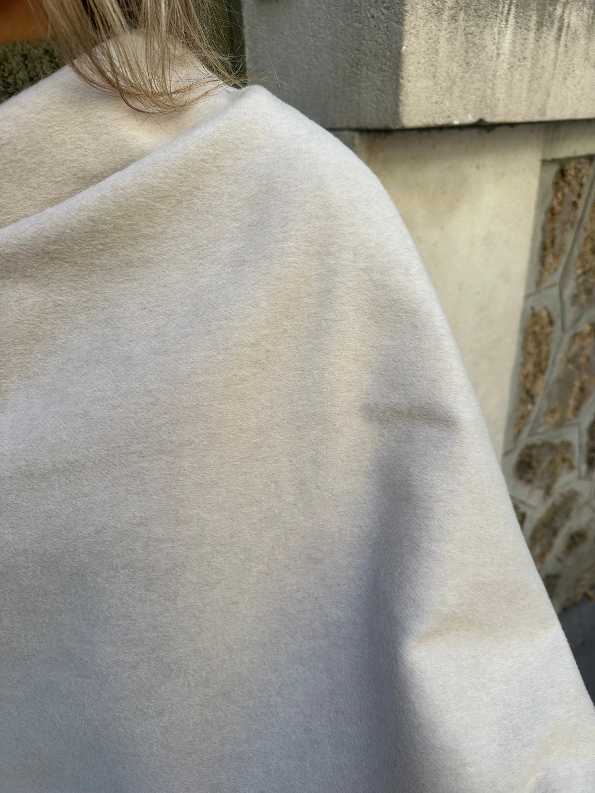Cape en laine - Plusieurs coloris / PREMIUM