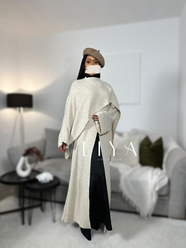 Robe longue en maille avec cape - Beige