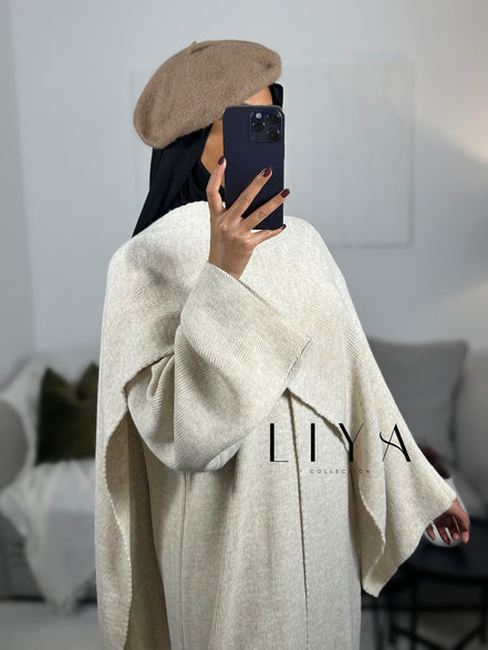 Robe longue en maille avec cape - Beige