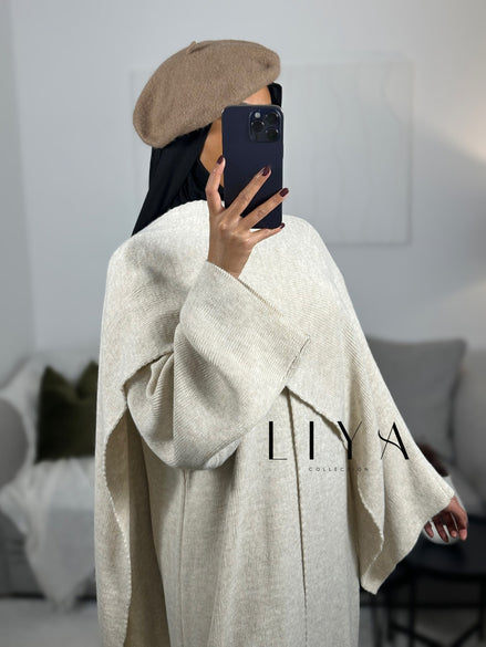 Robe longue en maille avec cape - Beige