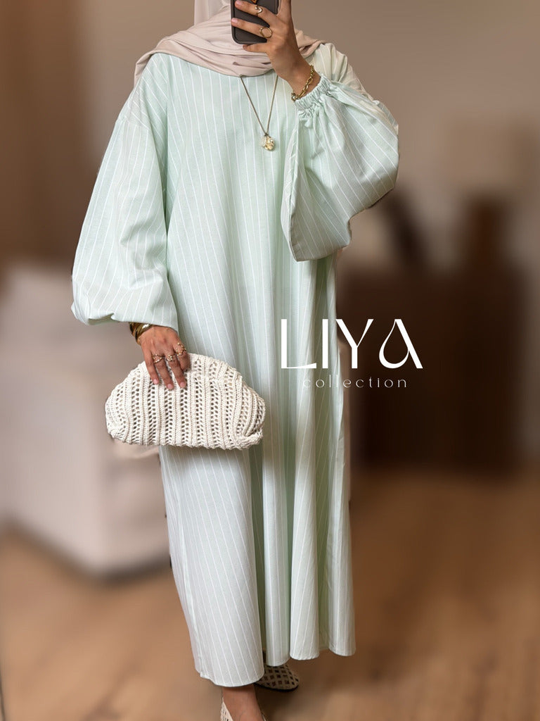 Robe bouffante à rayure